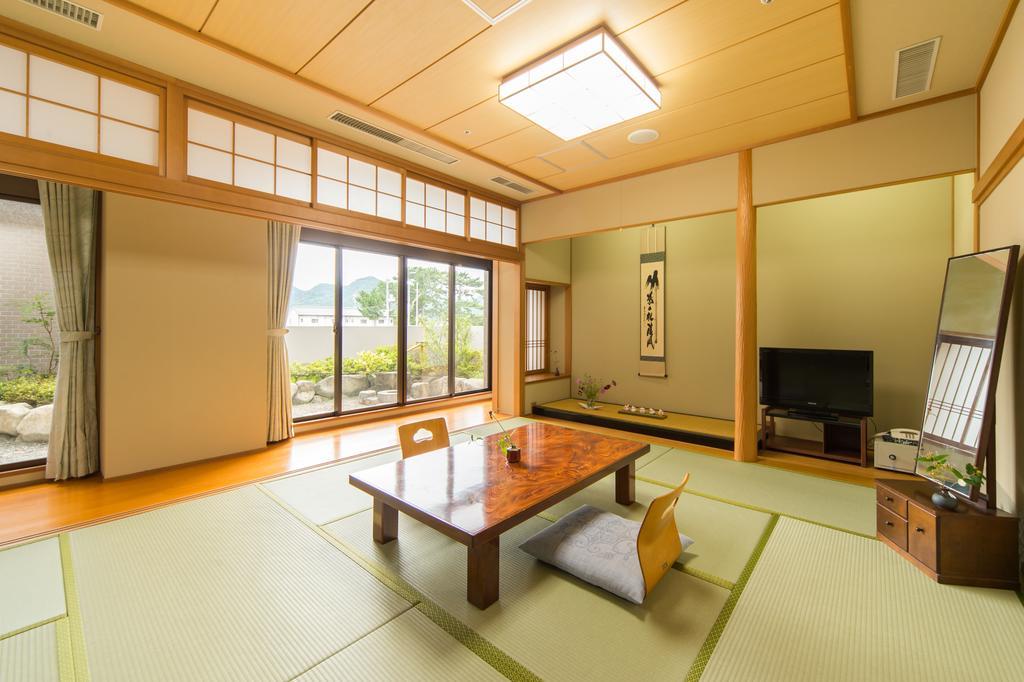 Resort Hotel Mihagi Exterior photo